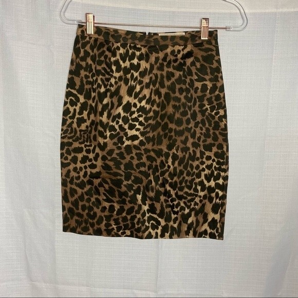 Michael kors leopard print mini pencil skirt size 2P - Picture 1 of 5